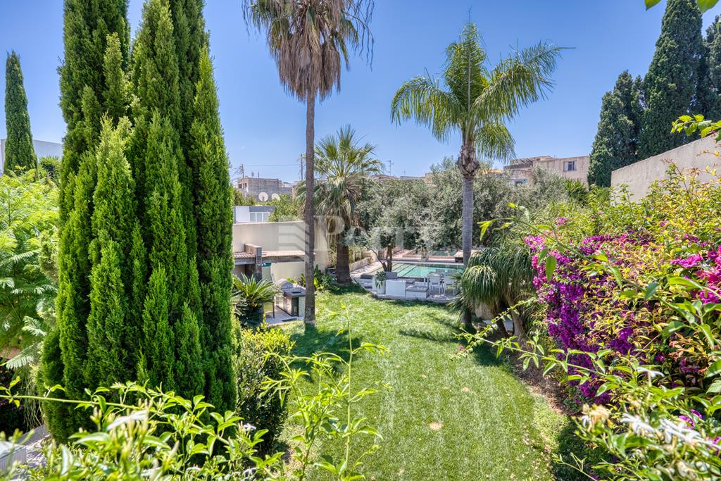 Mosta<br>Villa