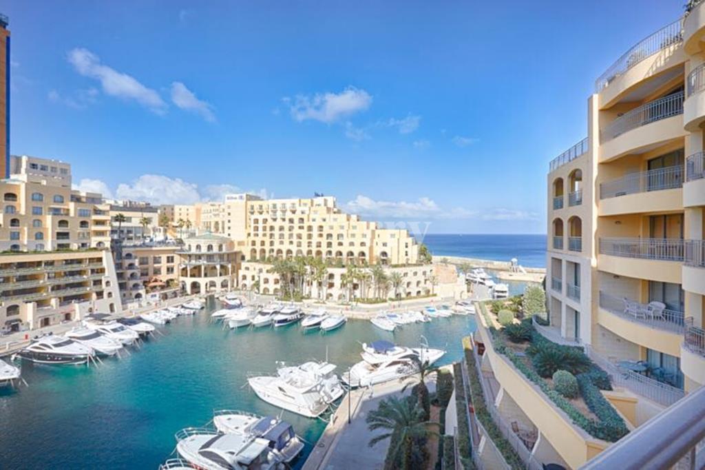 Portomaso, St Julians<br>Apartment