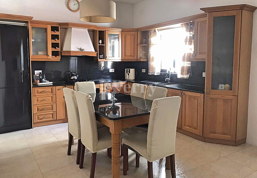 Santa Venera<br>Apartment