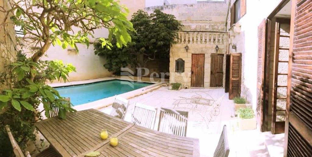 Naxxar<br>House of Character