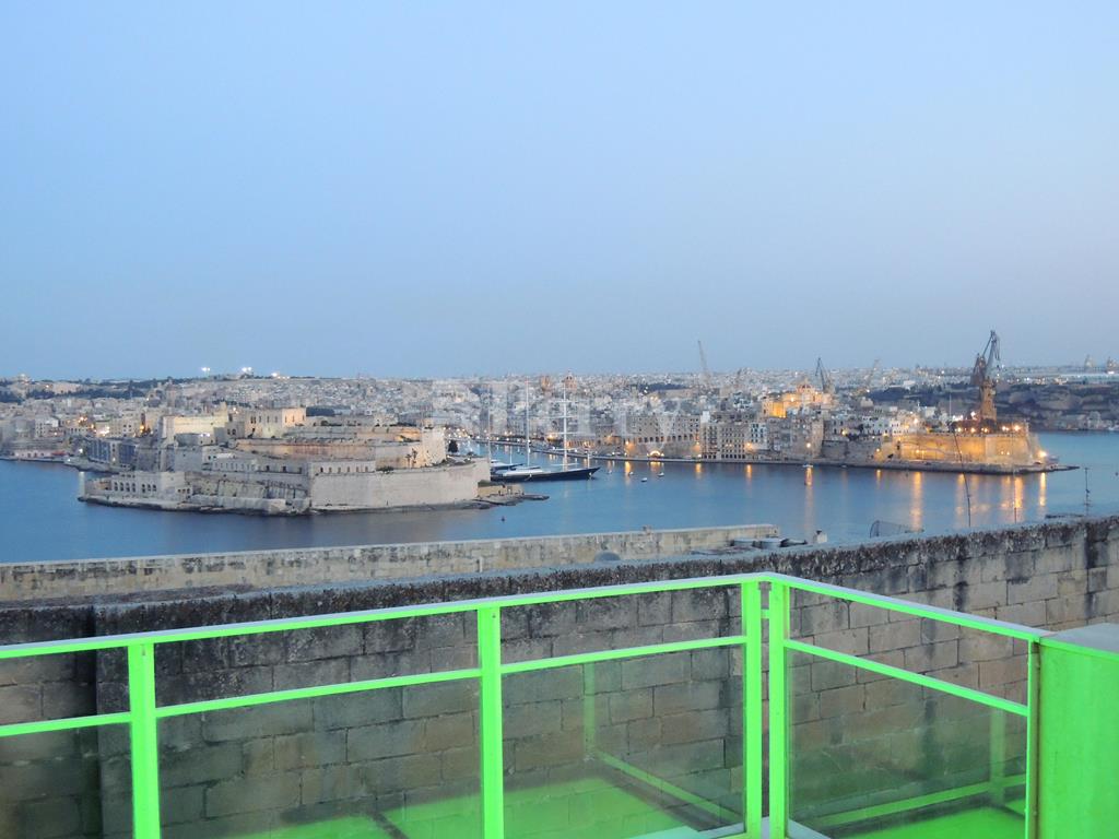 Valletta<br>House of Character