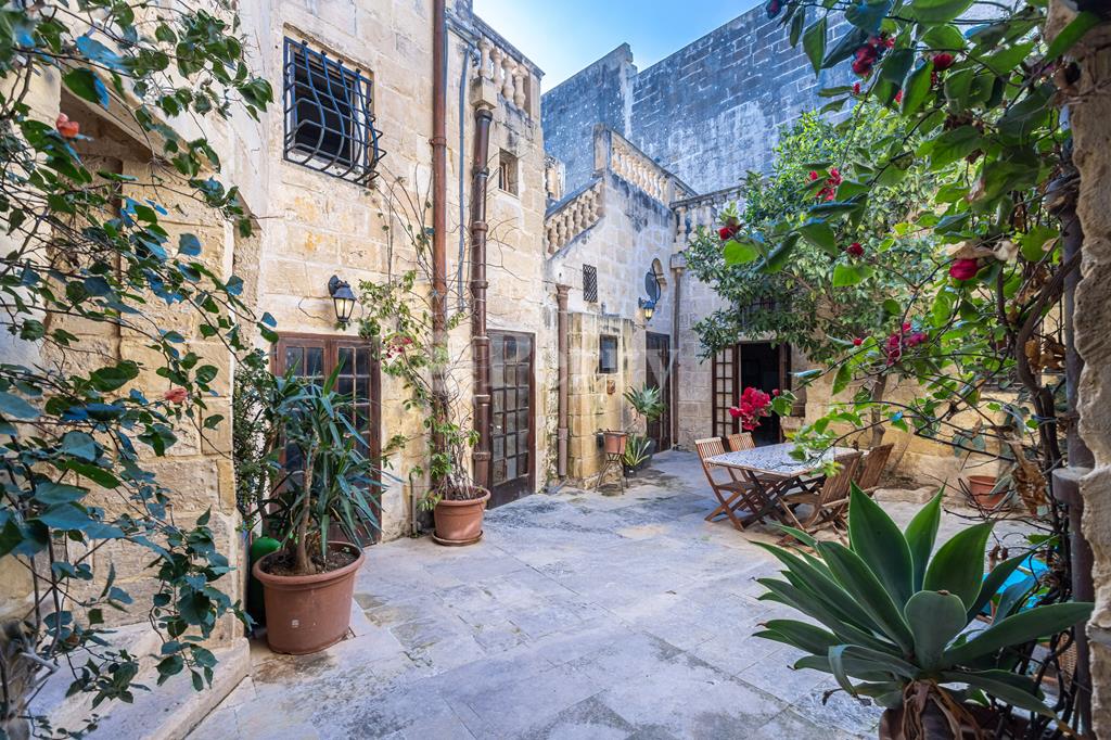 Zejtun<br>House of Character