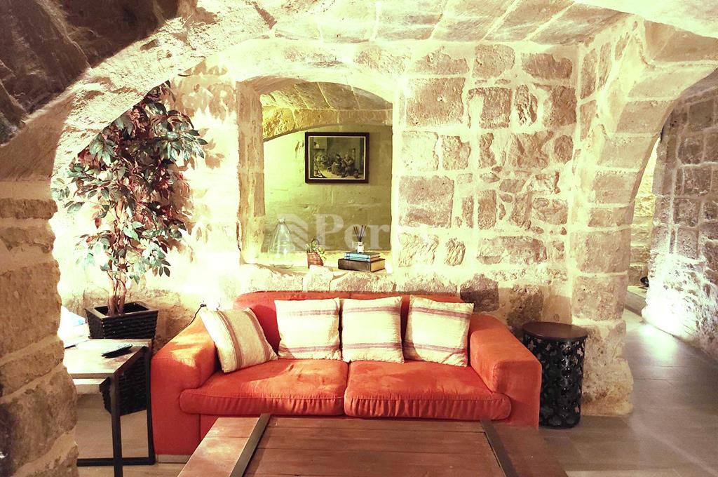 Tarxien<br>House of Character