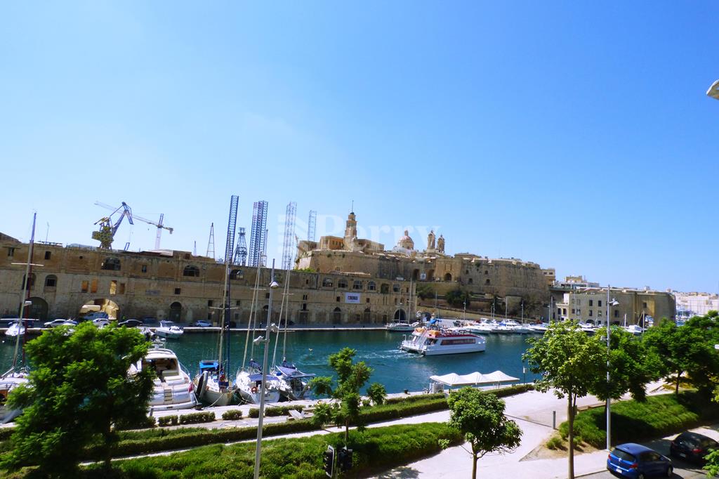 Cospicua (Bormla)<br>House of Character