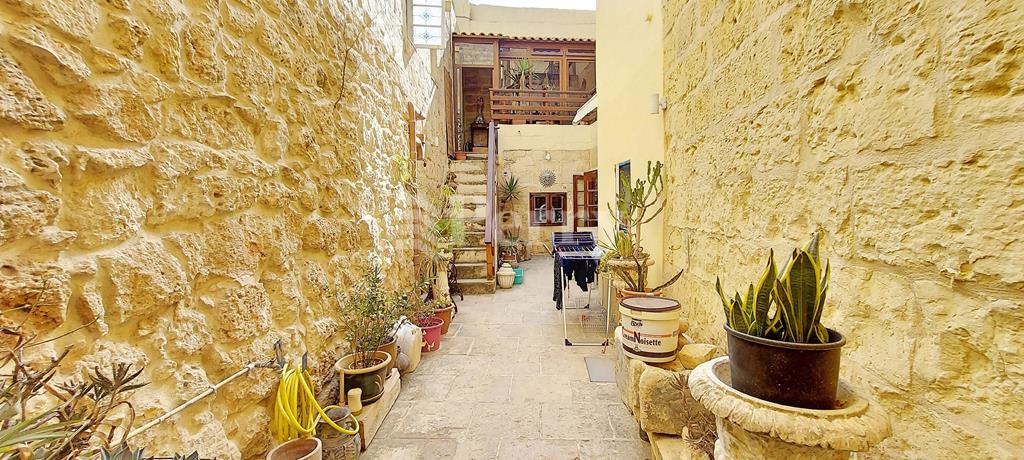 Mosta<br>House of Character