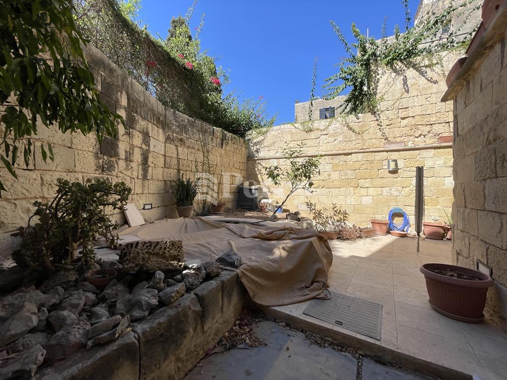 Image 14