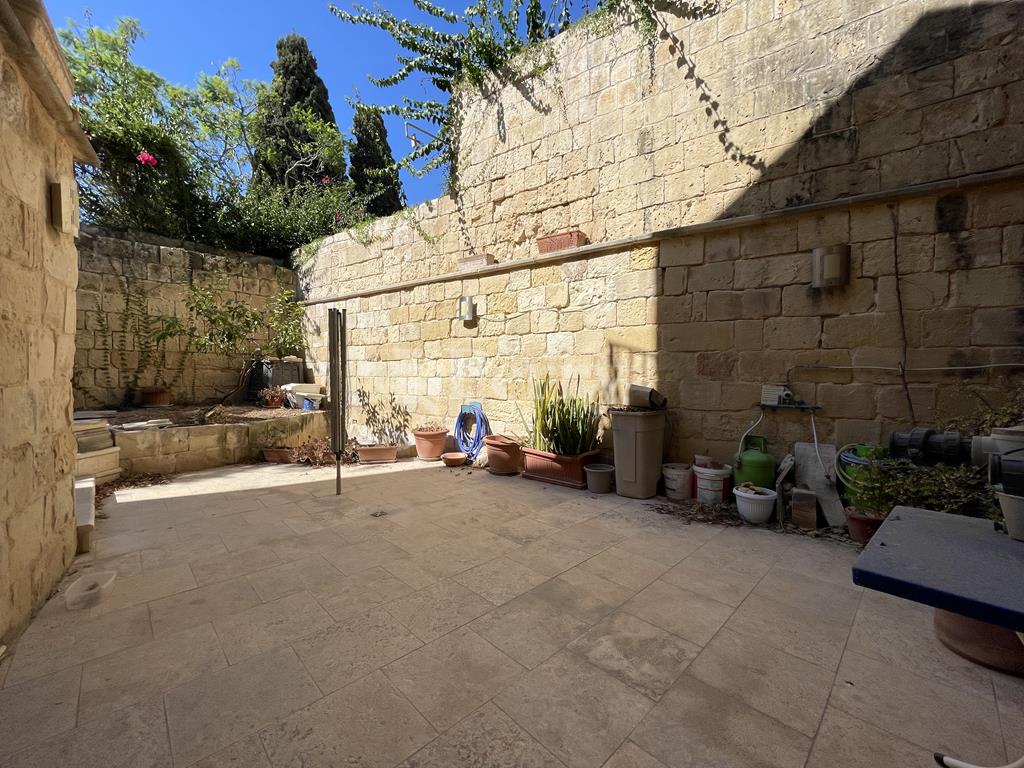 Image 15