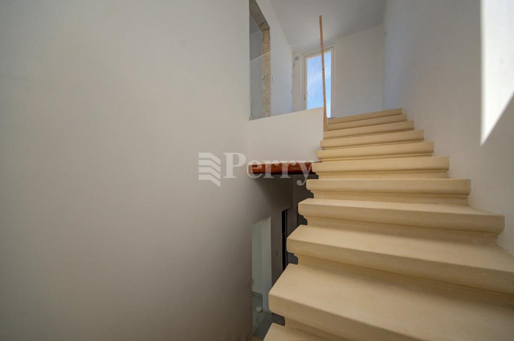 Image 18