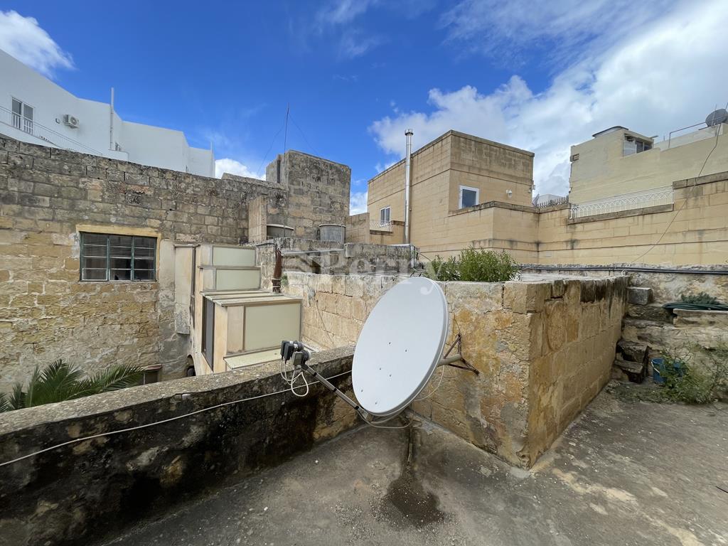 Image 10