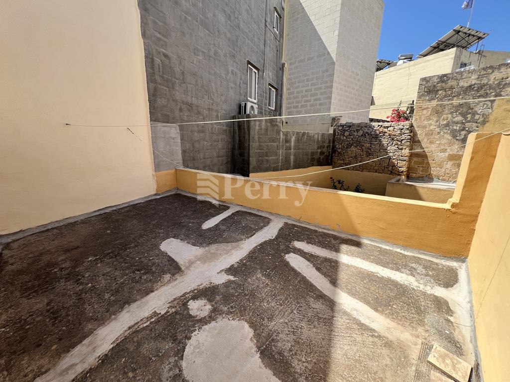 Image 12