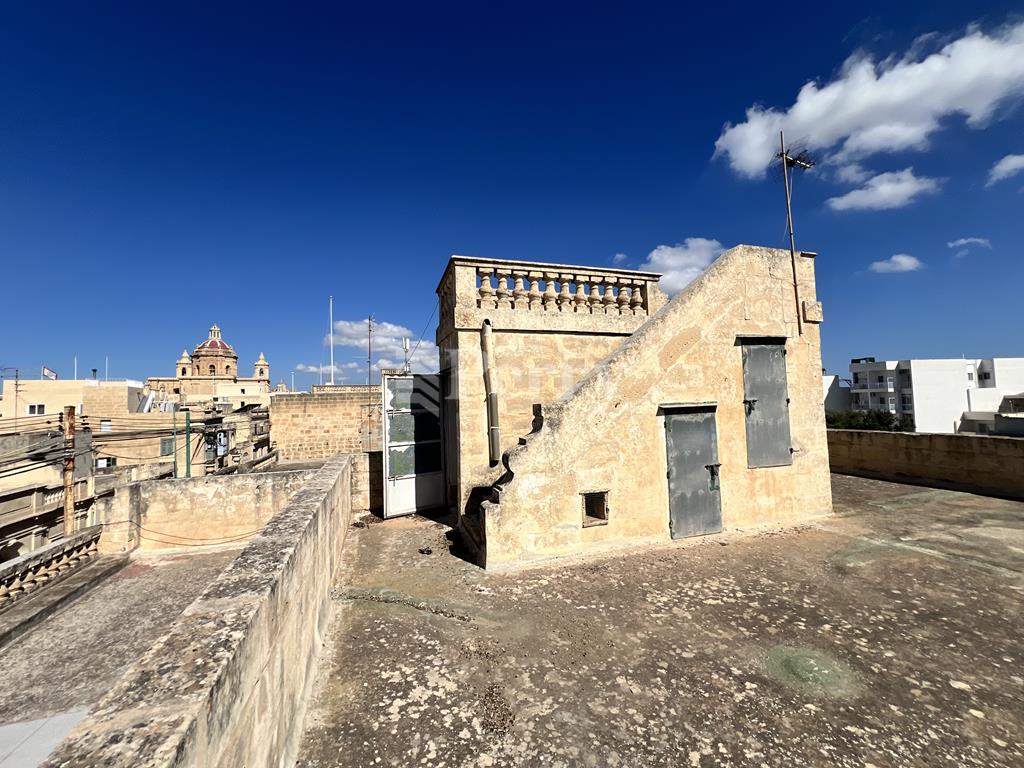 Image 14