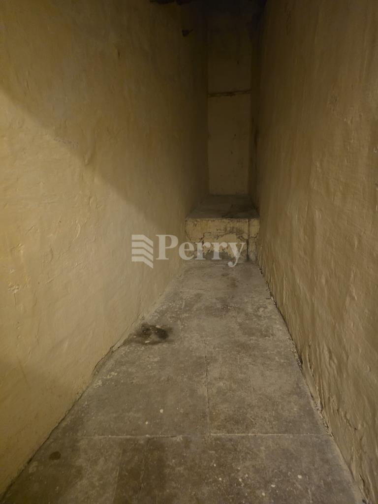 Image 28