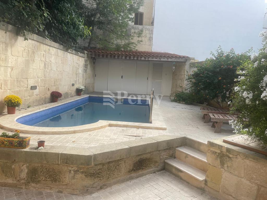 Naxxar<br>House of Character