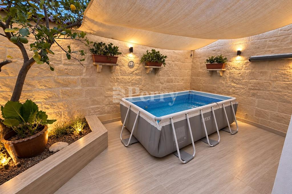 Madliena<br>Maisonette
