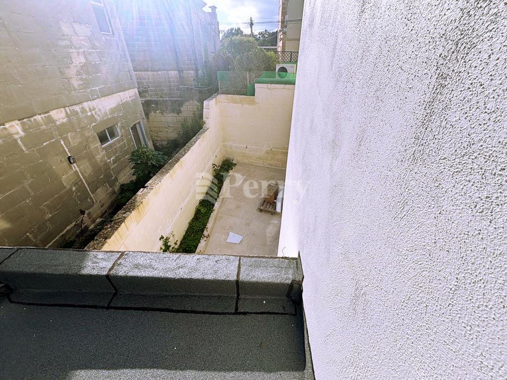 Image 9