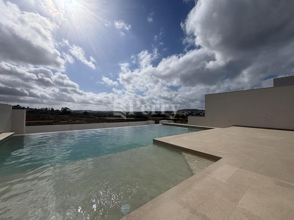 Bahar ic-Caghaq<br>Villa